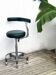 Tabouret pivotant