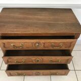 Commode Louis XV en chêne clair 18ème siècle