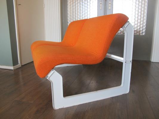 Space age Artifort sofa