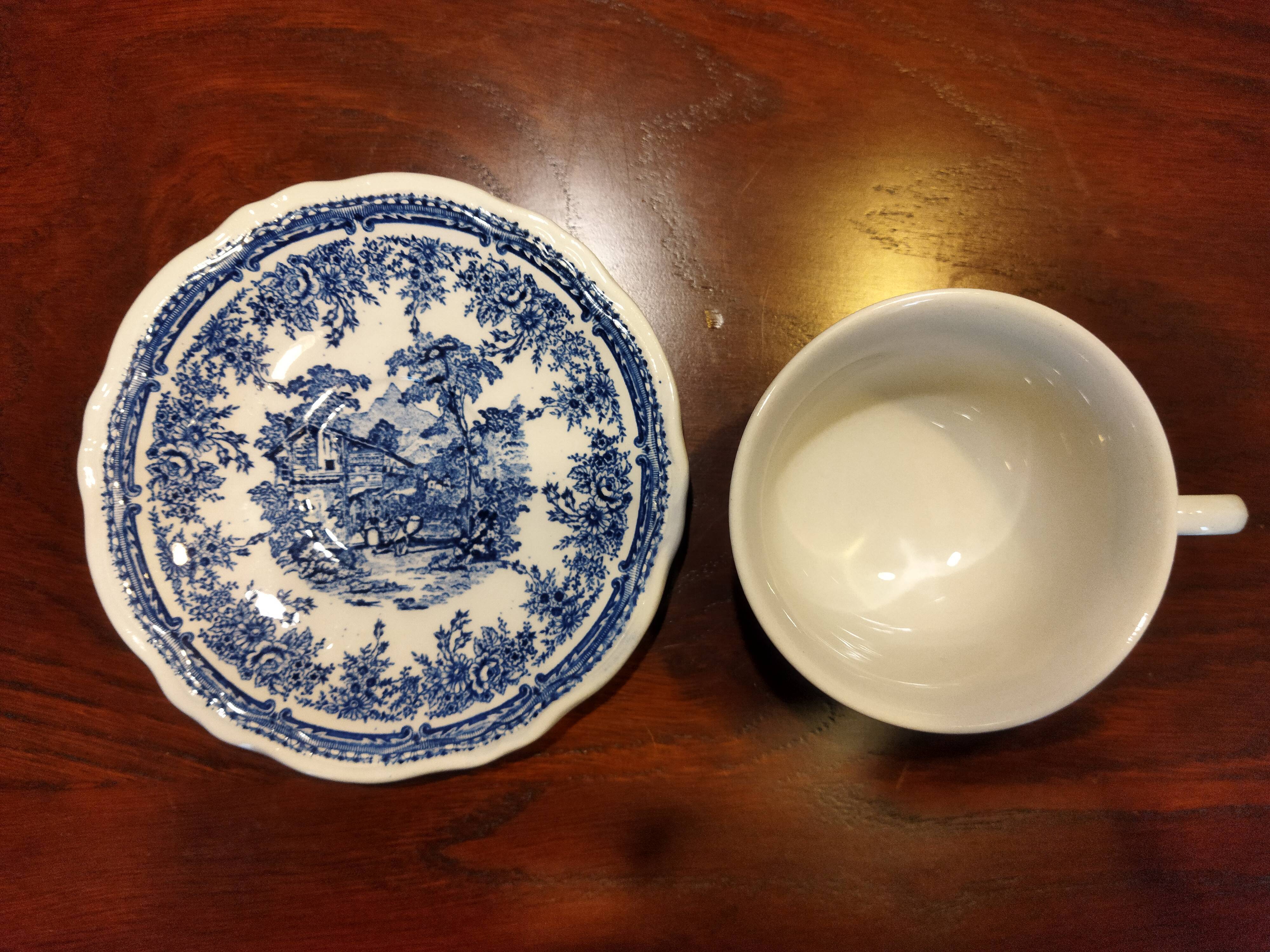 K&G Lunéville coffee cup "The Cottage"