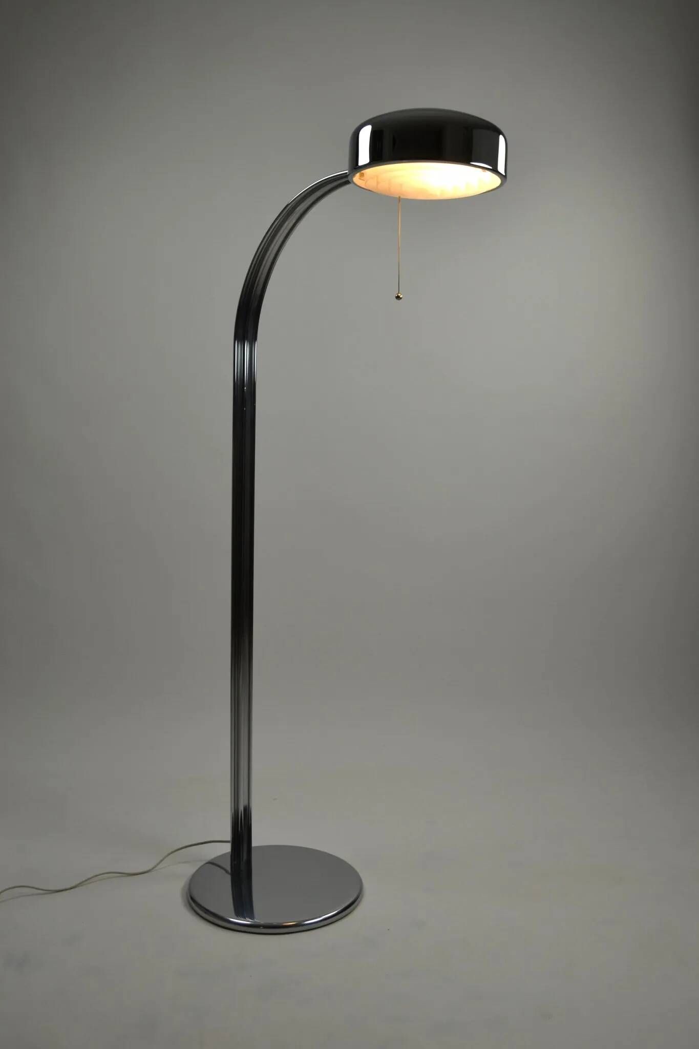 Floor Lamp Model 8010 “Arcade” by Richard Carruthers for Ateljé Lyktan, Sweden, 1970s
