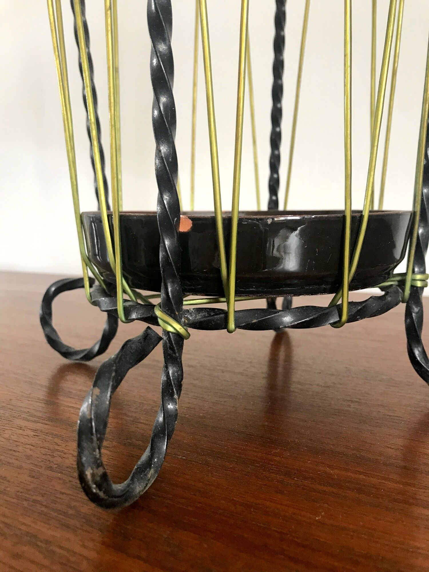 Vintage umbrella door in wrought iron and scoubidou 60s