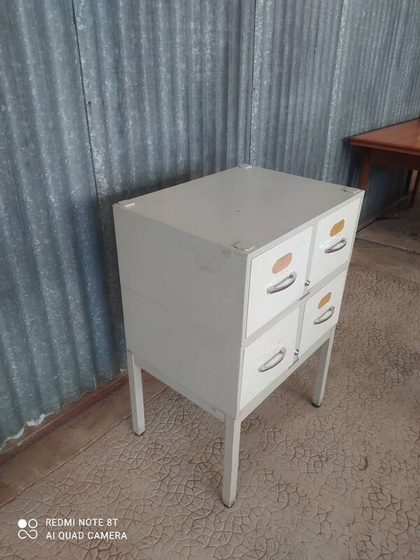 Meuble classeur à tiroirs Strafor