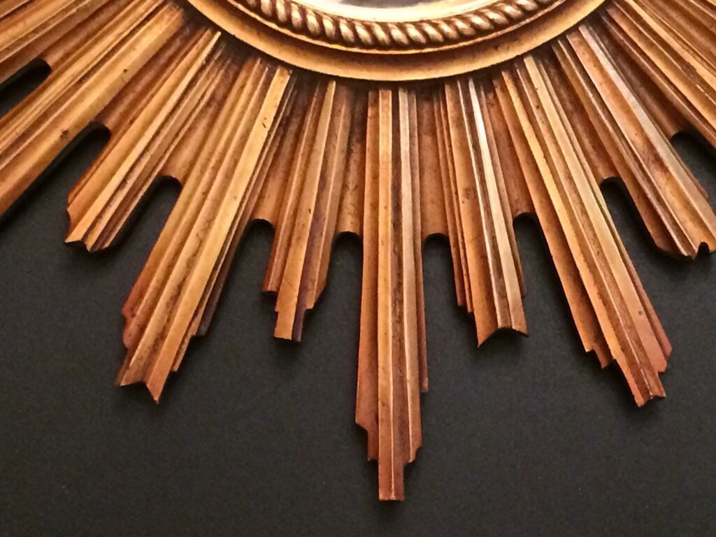 Mirror Sun gilded wood 59 cm, Deknudt