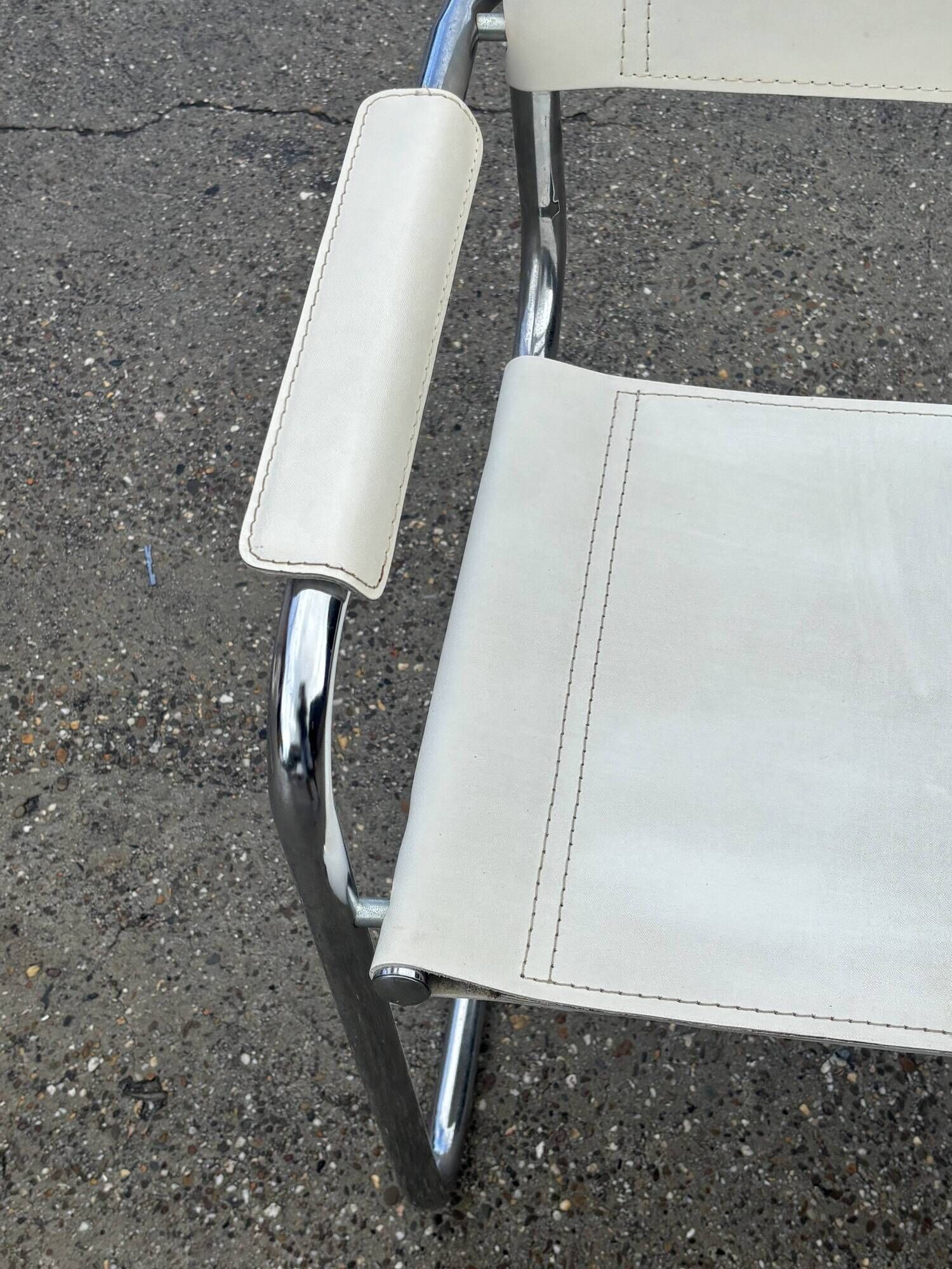Set of 4 dining chairs in white, S34 Mart Stam/Marcel Breuer style Italy