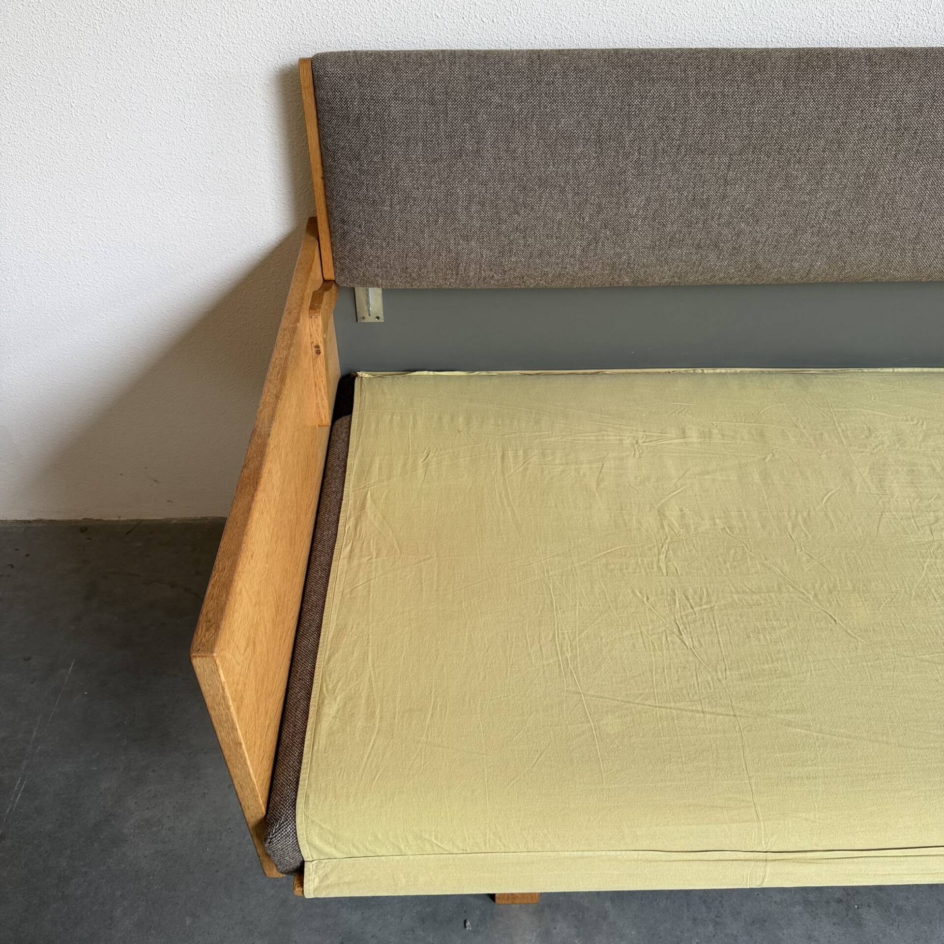 Vintage Daybed Hans Wegner oak