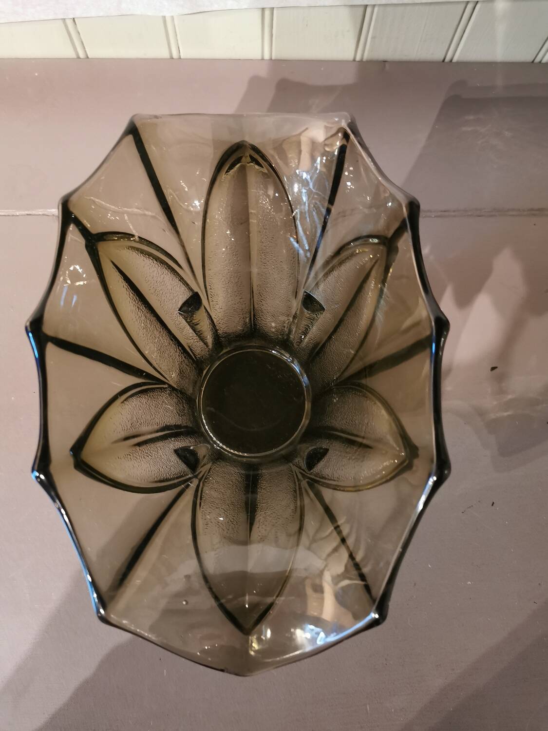 Art Deco vase in polished and frosted smoked glass