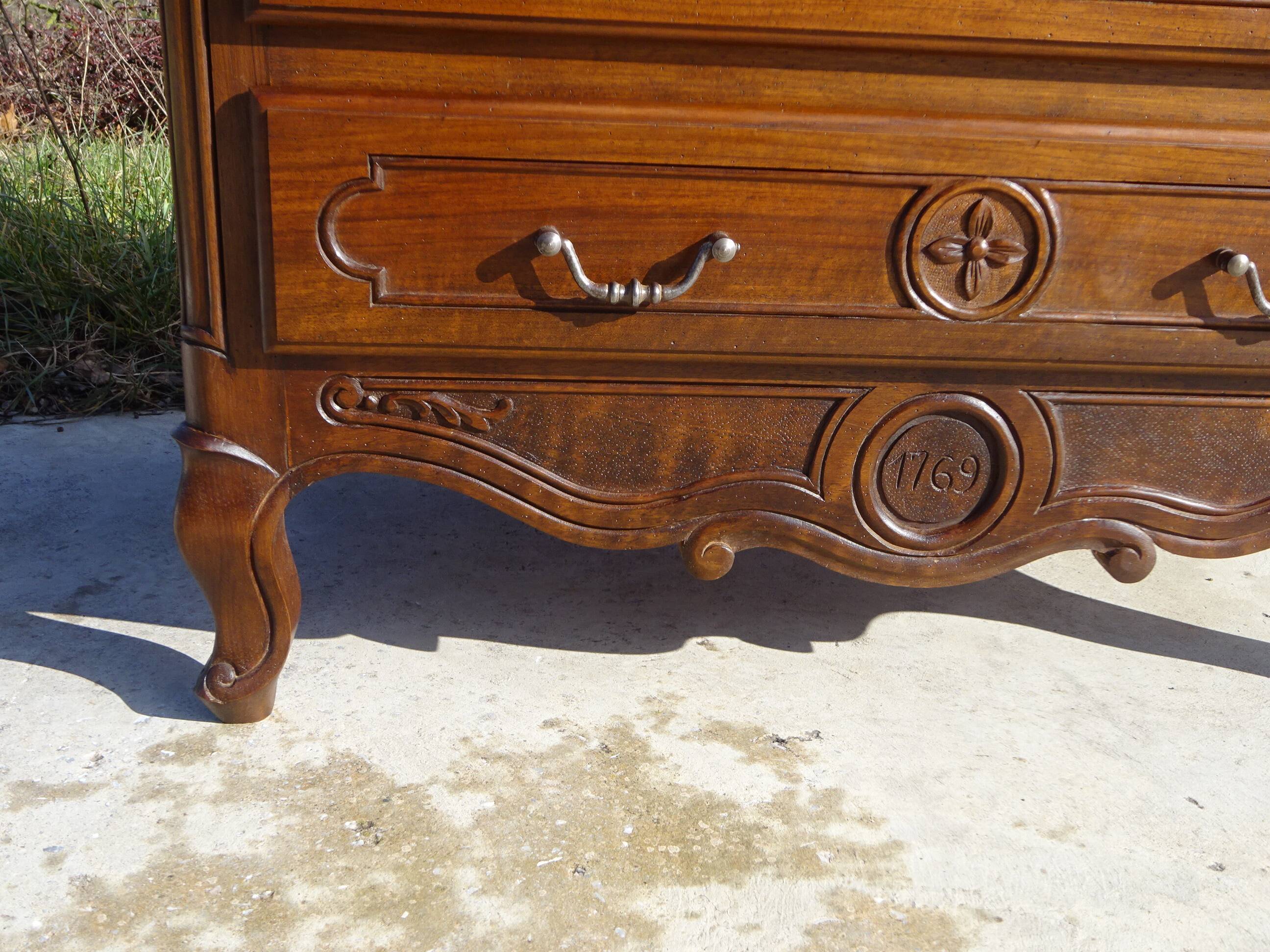 3-in-1 furniture: chest of drawers, secretary, and display cabinet, in walnut.