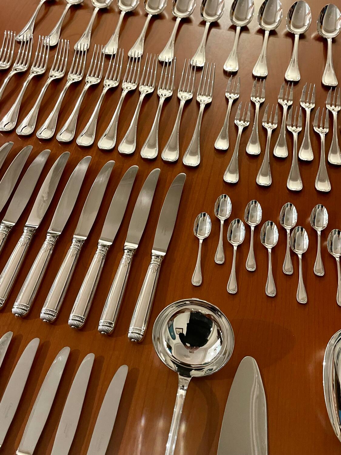 Christofle malmaison cutlery 88 pieces new condition