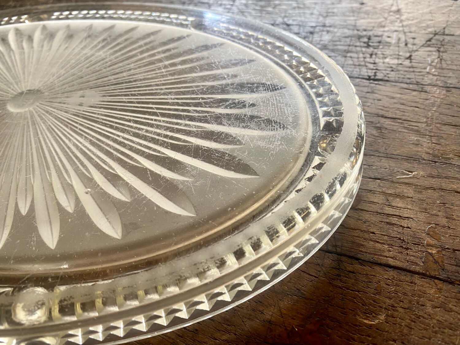 Oval pressed glass trifle art deco 1900
