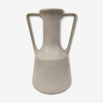 Large vintage vase in beige sandstone