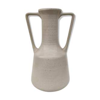 Large vintage vase in beige sandstone