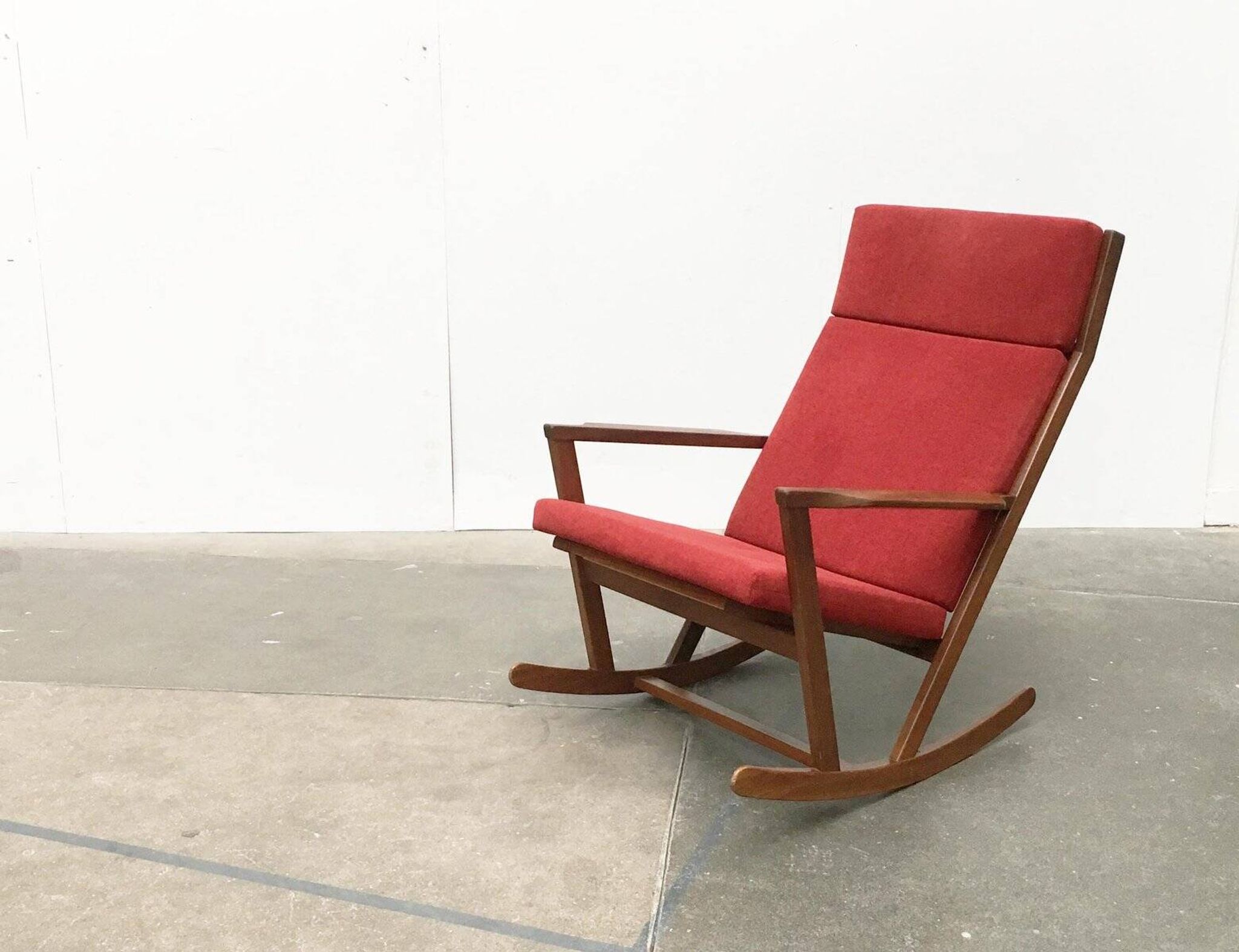 Danish rocking chair from the mid-century by Poul Volther for Frem Røjle.