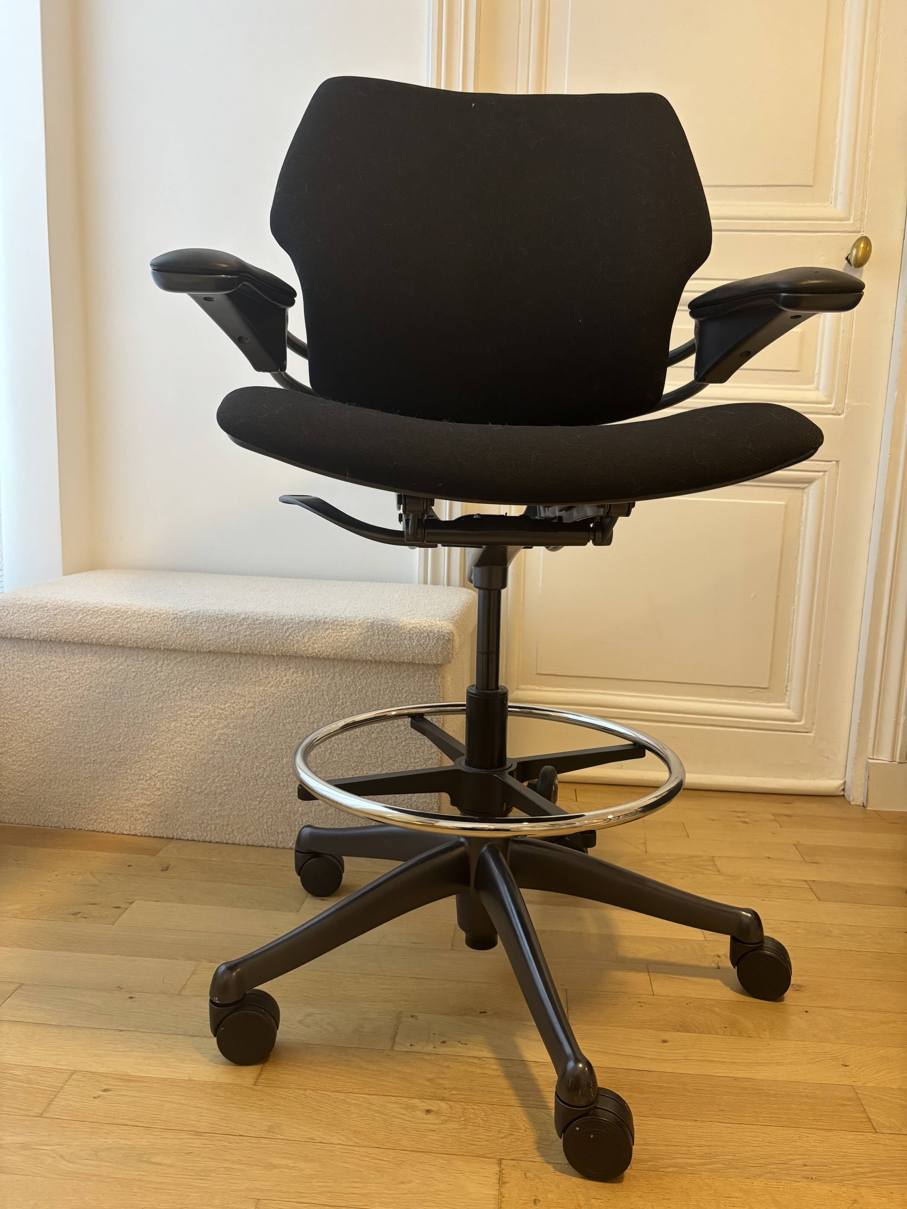 CHaise HUmanscale Draughtman haute