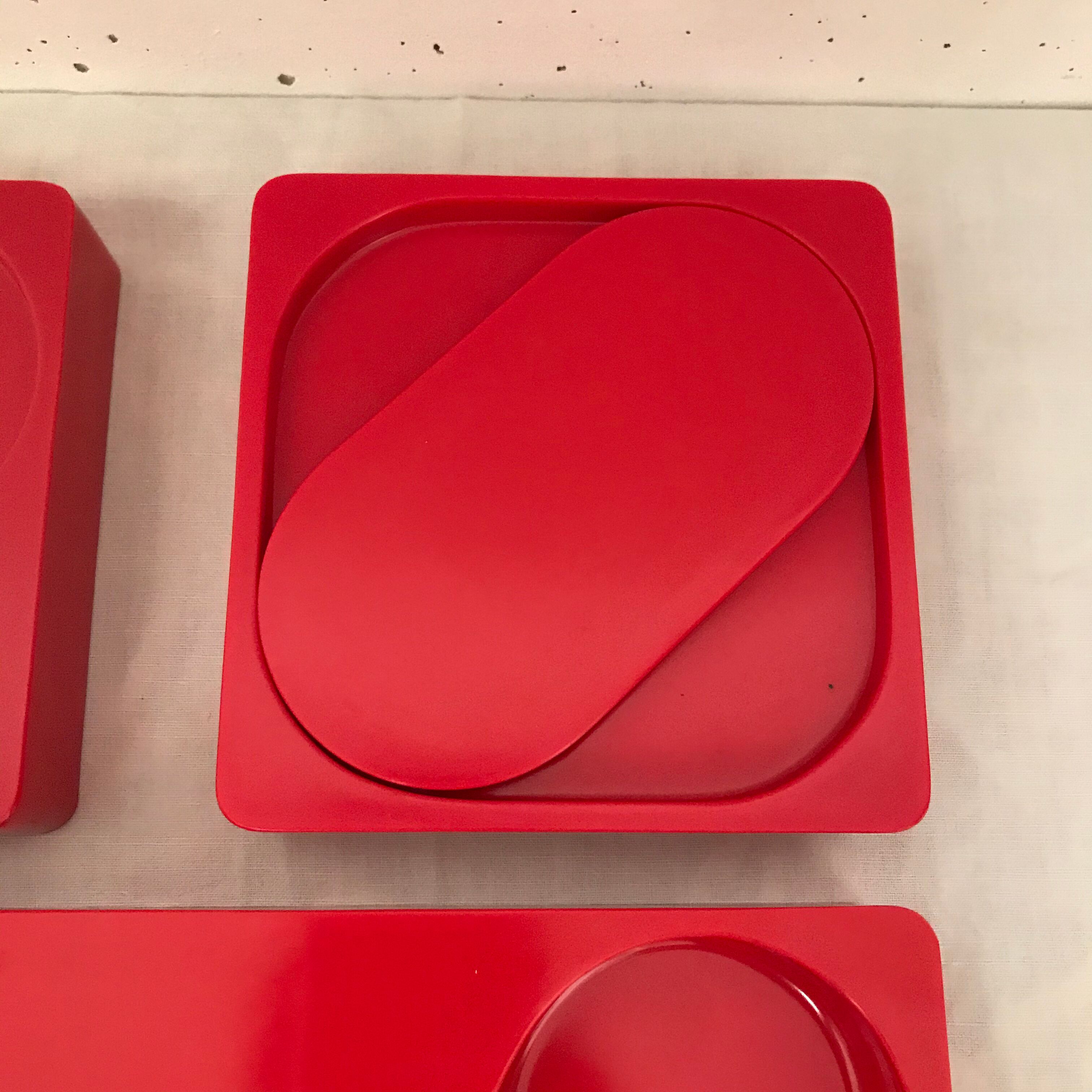 Kim trinket bowl, bakelite 1970