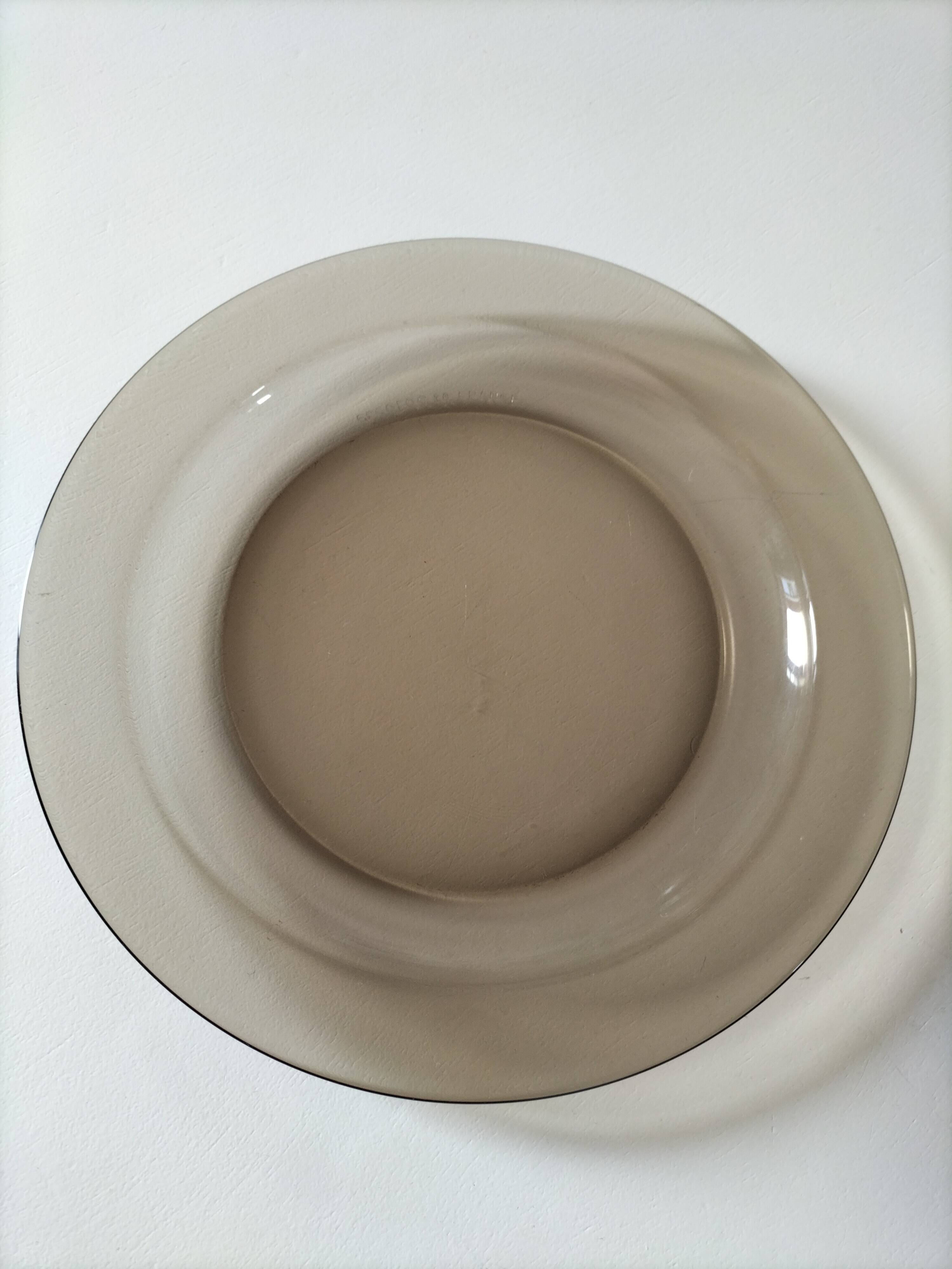 6 flat plates Arcoroc in smoked glass Smoke Brown