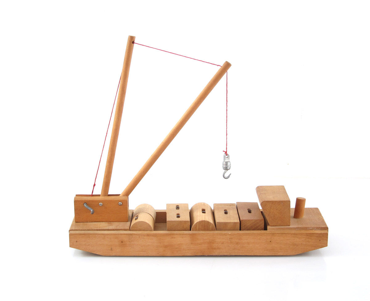 Vintage 60s wooden toy boat by "Sliedrecht"
