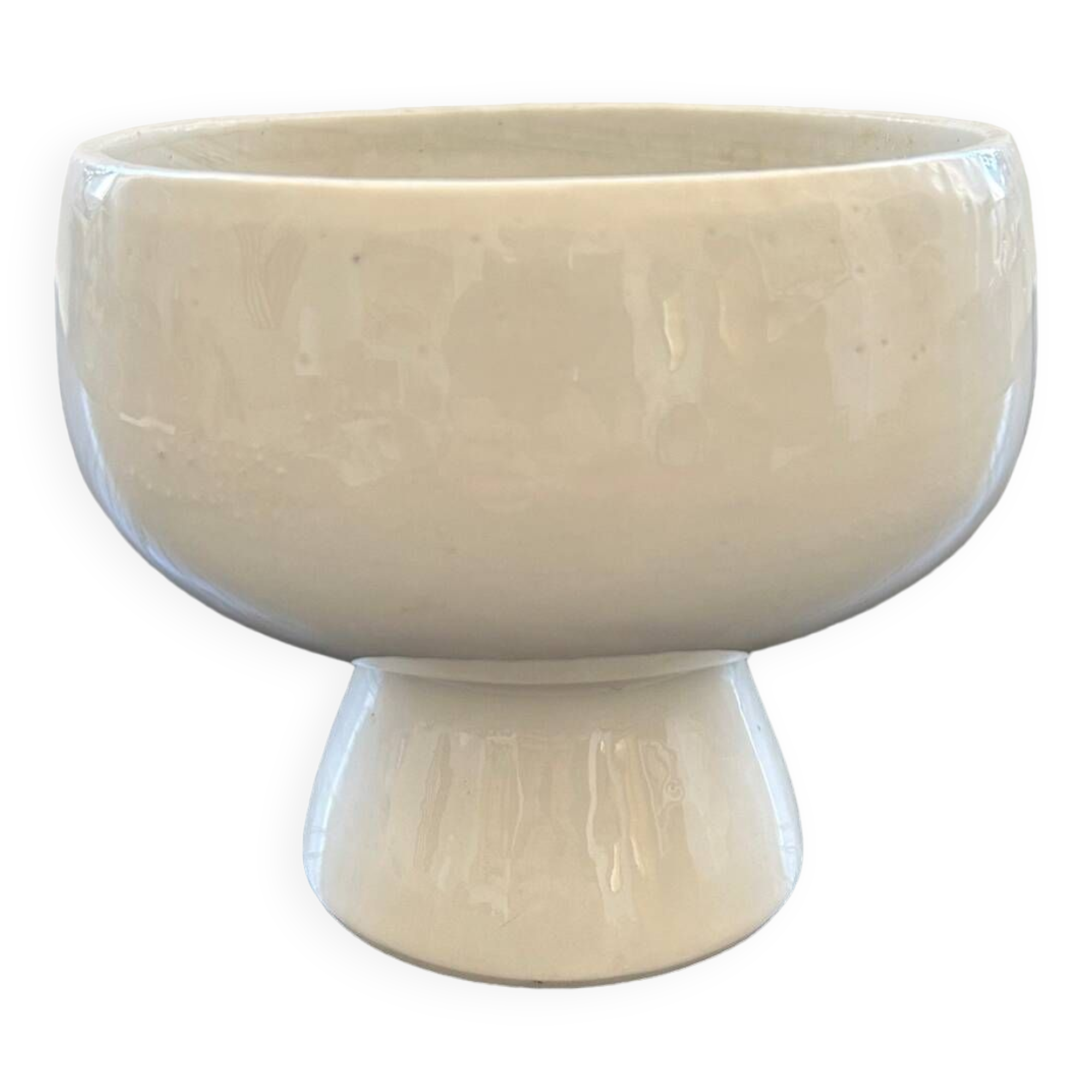 White Scandinavian plant pot