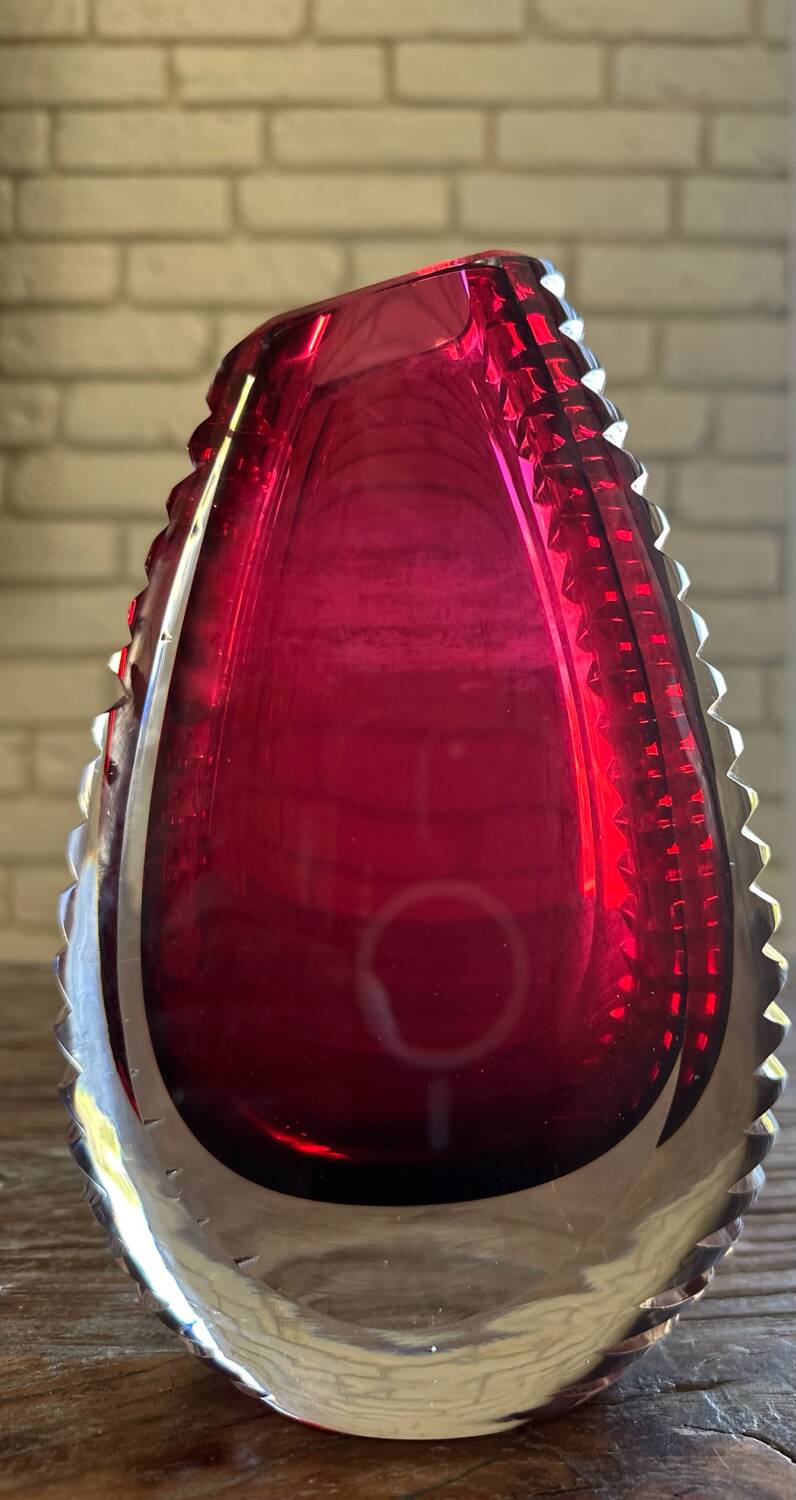 Beyer & Co. Designer glass vase