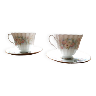 2 tasses à thé Salisbury avec leurs soucoupes - décor floral