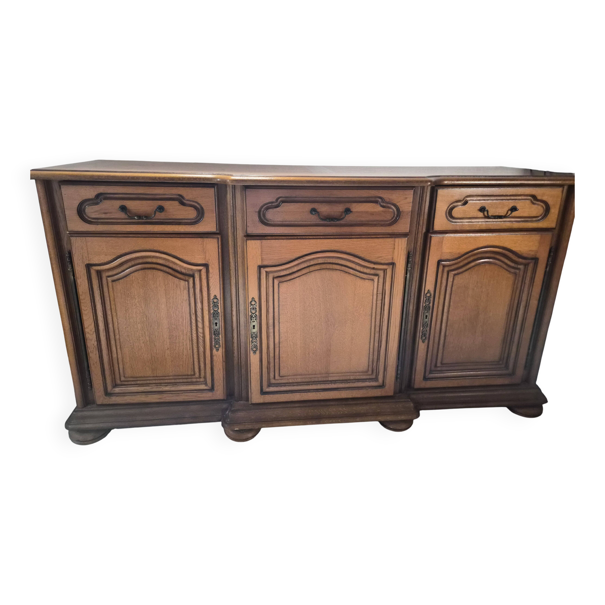 Dining room buffet