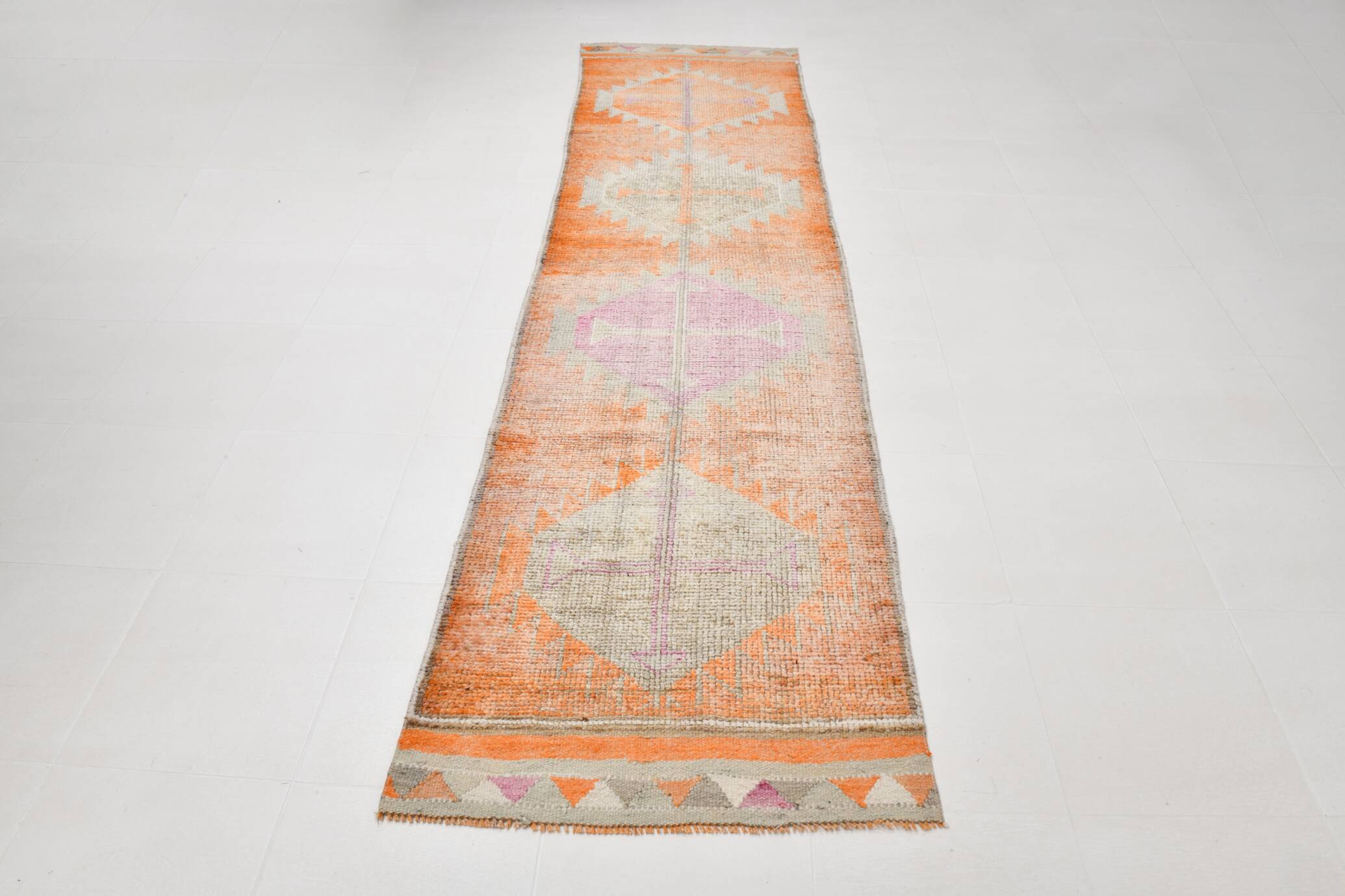 Tapis de couloir vintage rose et orange