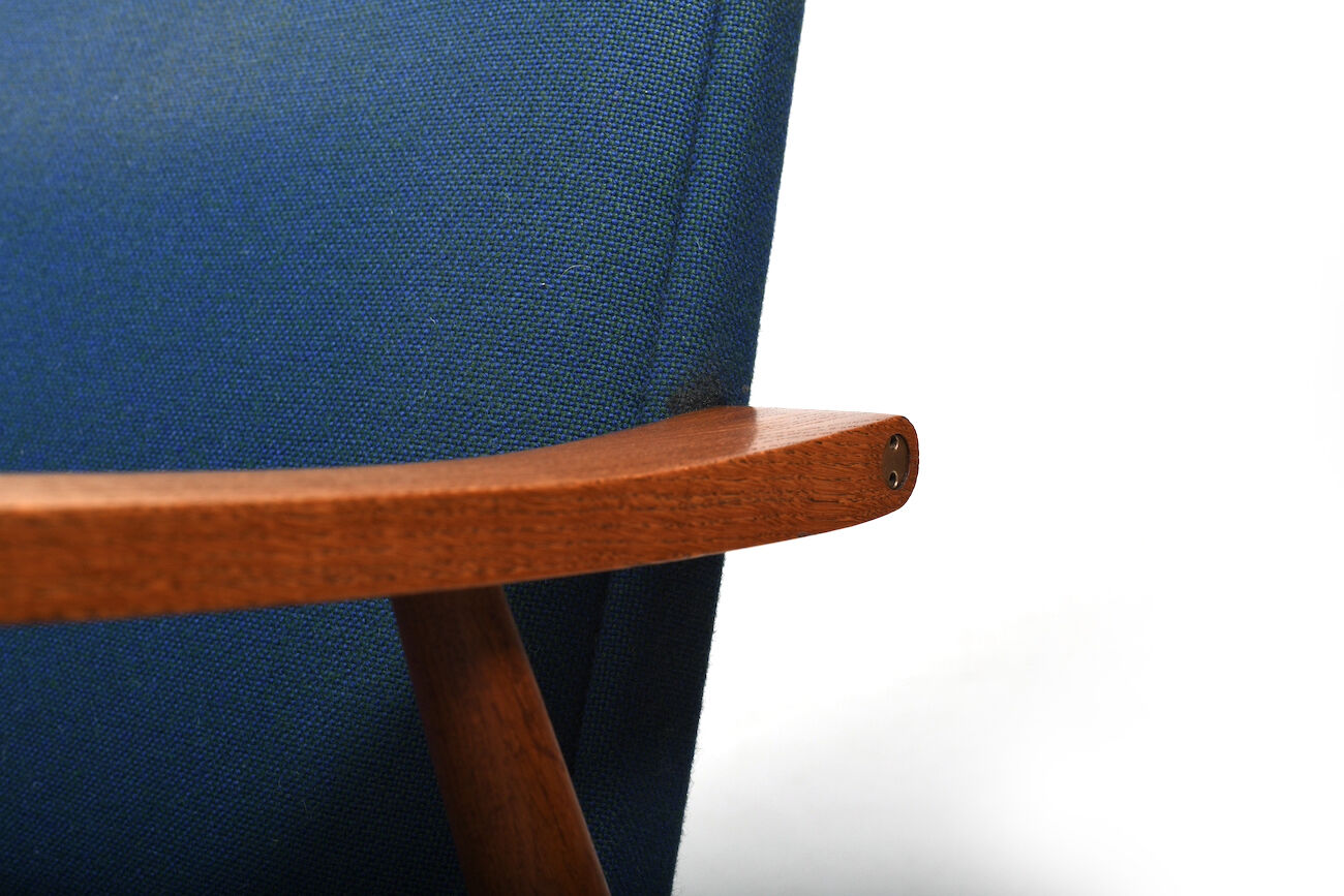 GE-260  Easychair in Oak by Hans J. Wegner 1950s