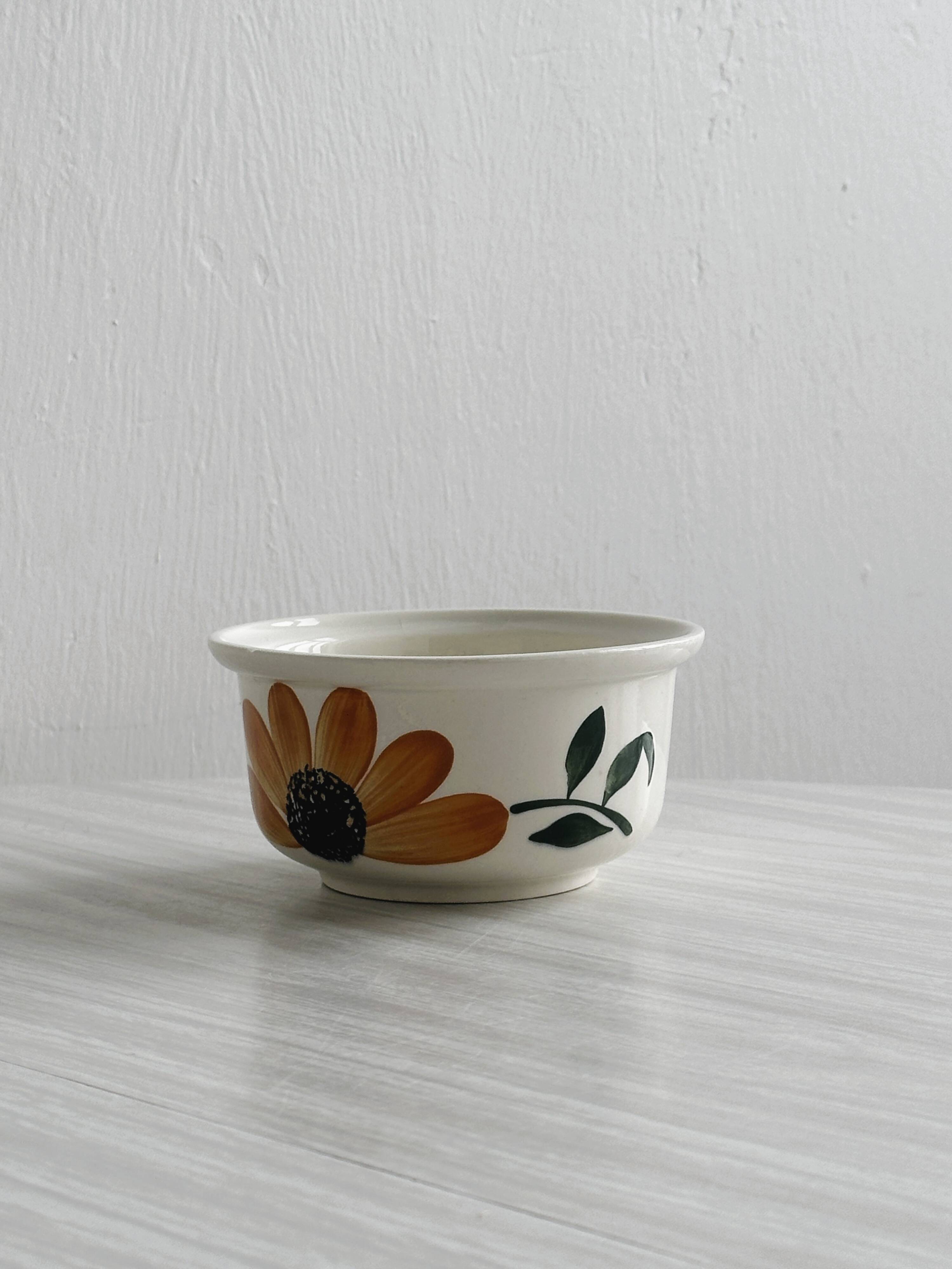 Bowl, flower dish, GIEN, France.