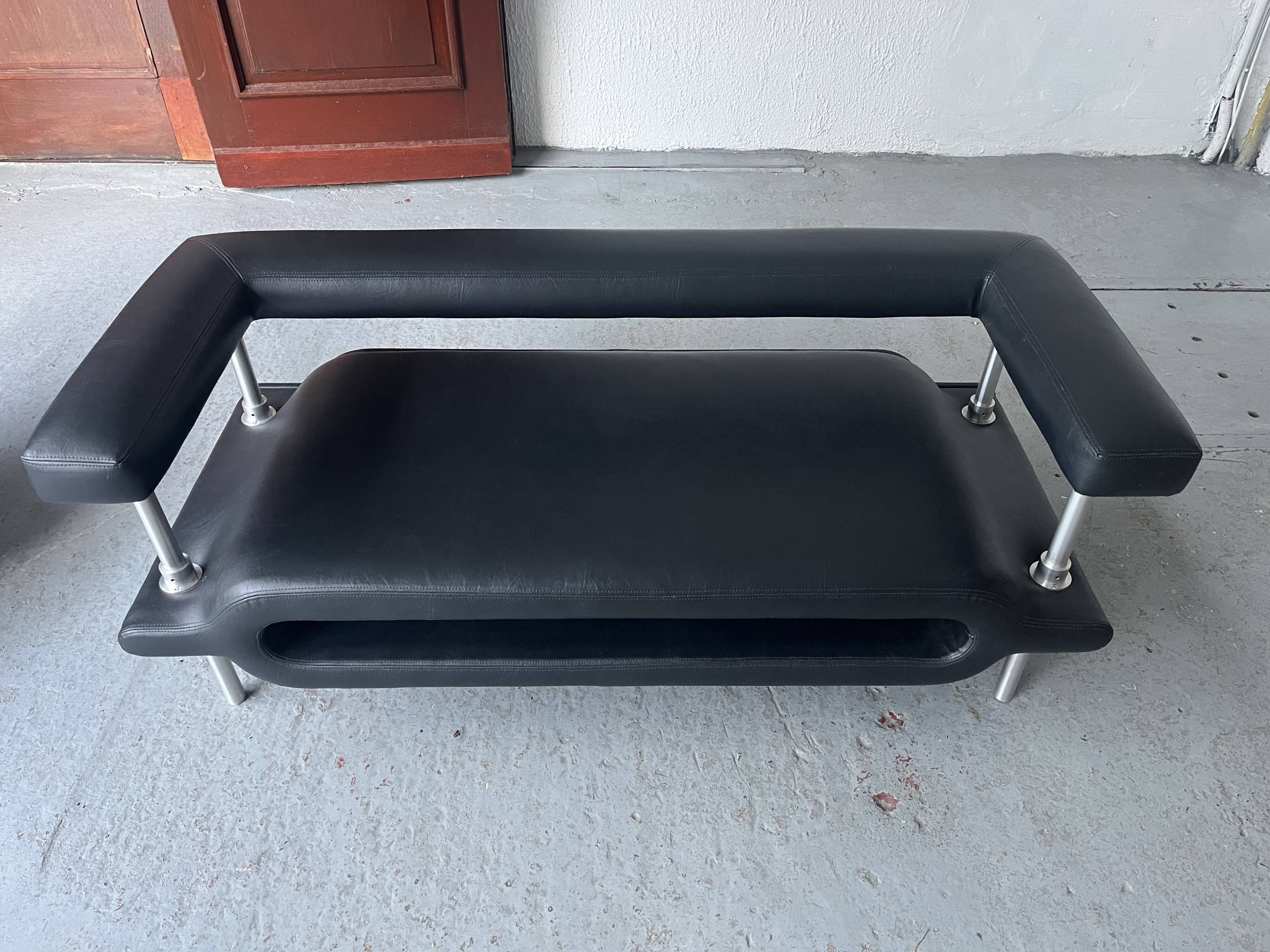 ‘Magazine’ easy chair and 2-seater by Michael Young