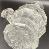 Carafe en verre à facettes