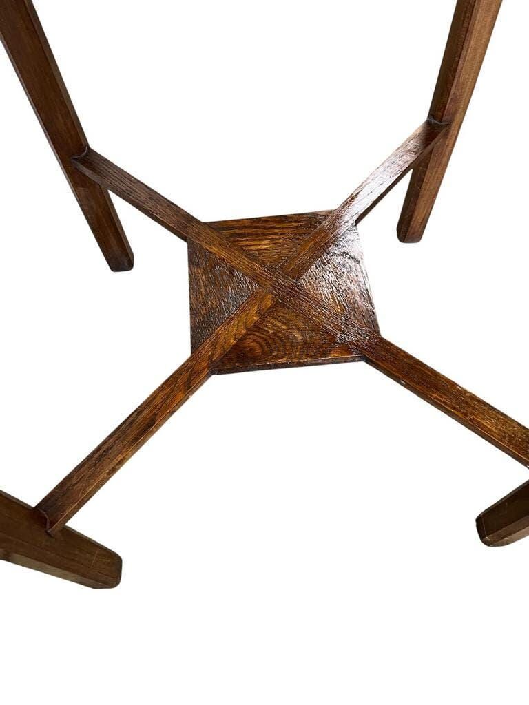 Table d'appoint/plante/étagère vintage haute en bois brun
