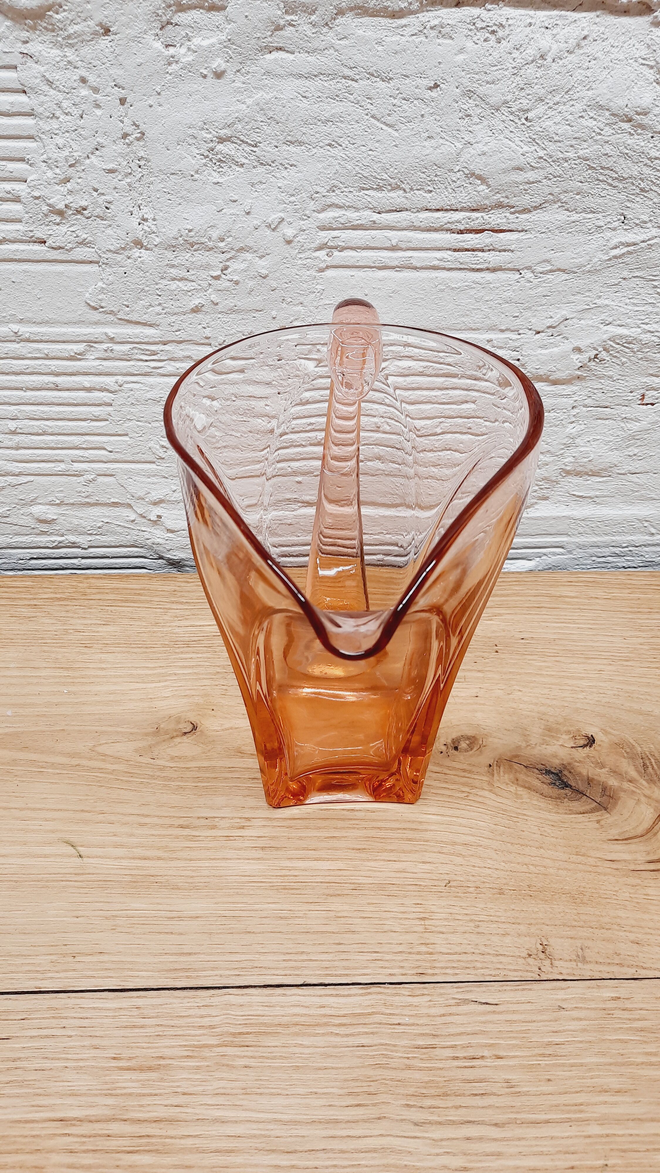 Pichet verre rose Art Déco