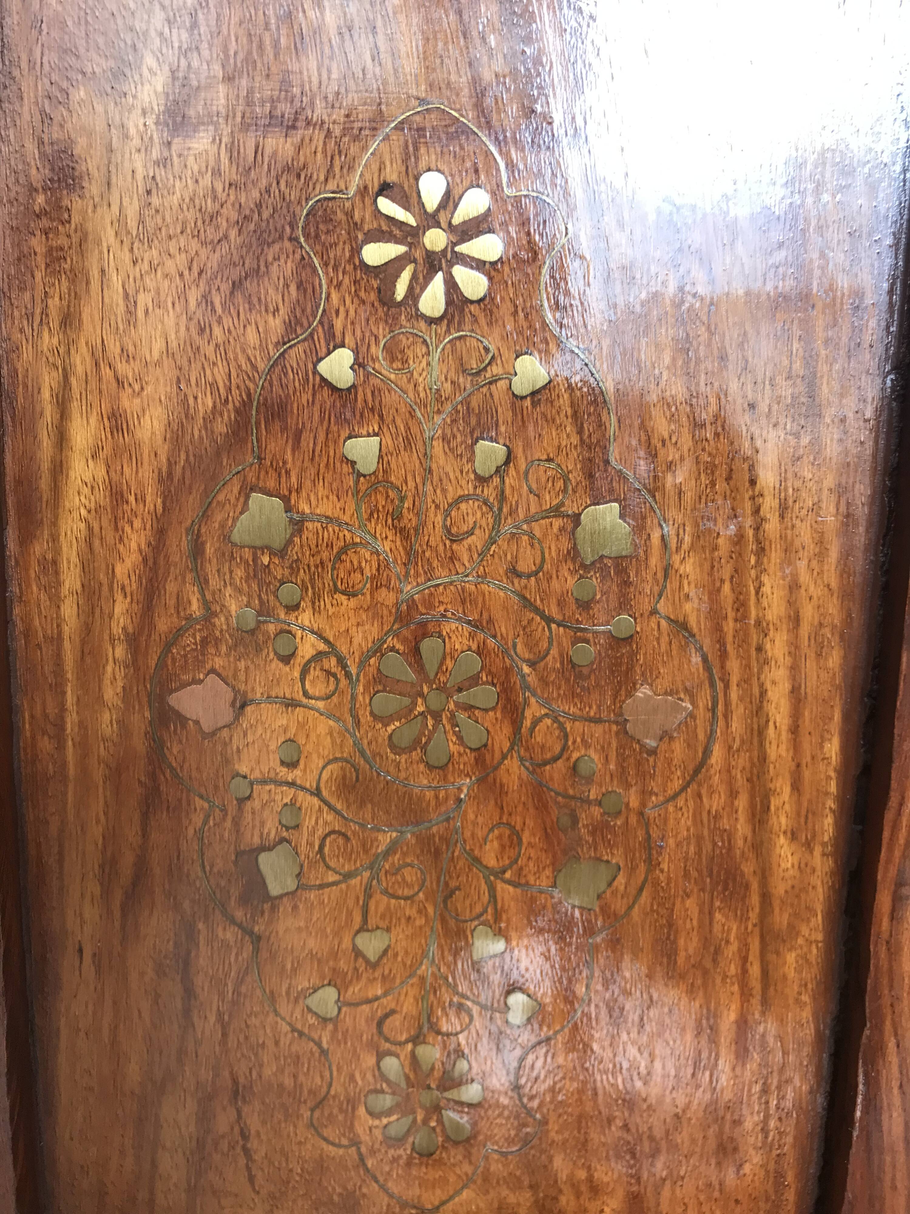 Meuble chiffonnier marqueterie ancien artisanal