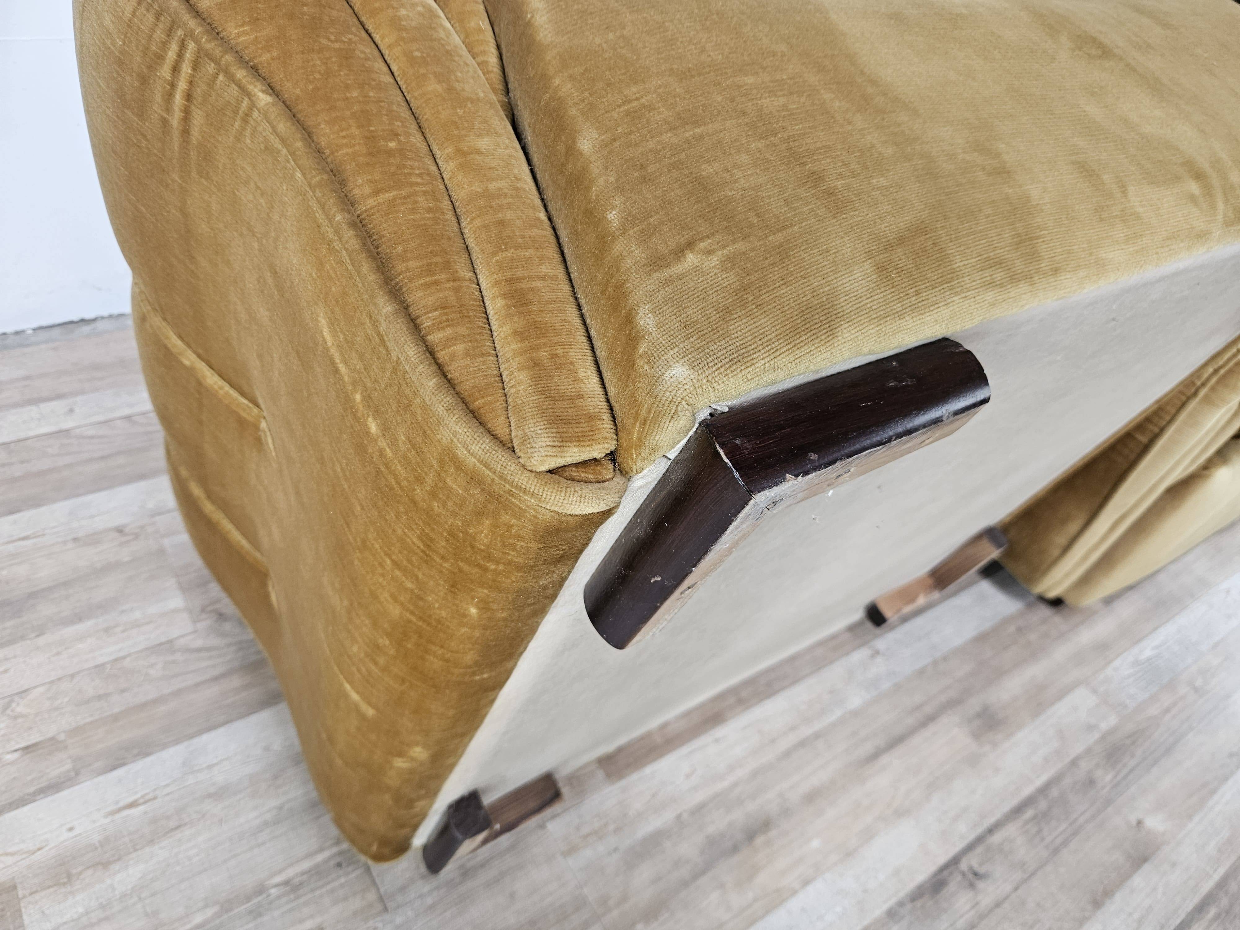 Vintage Italian armchairs from the 1970s