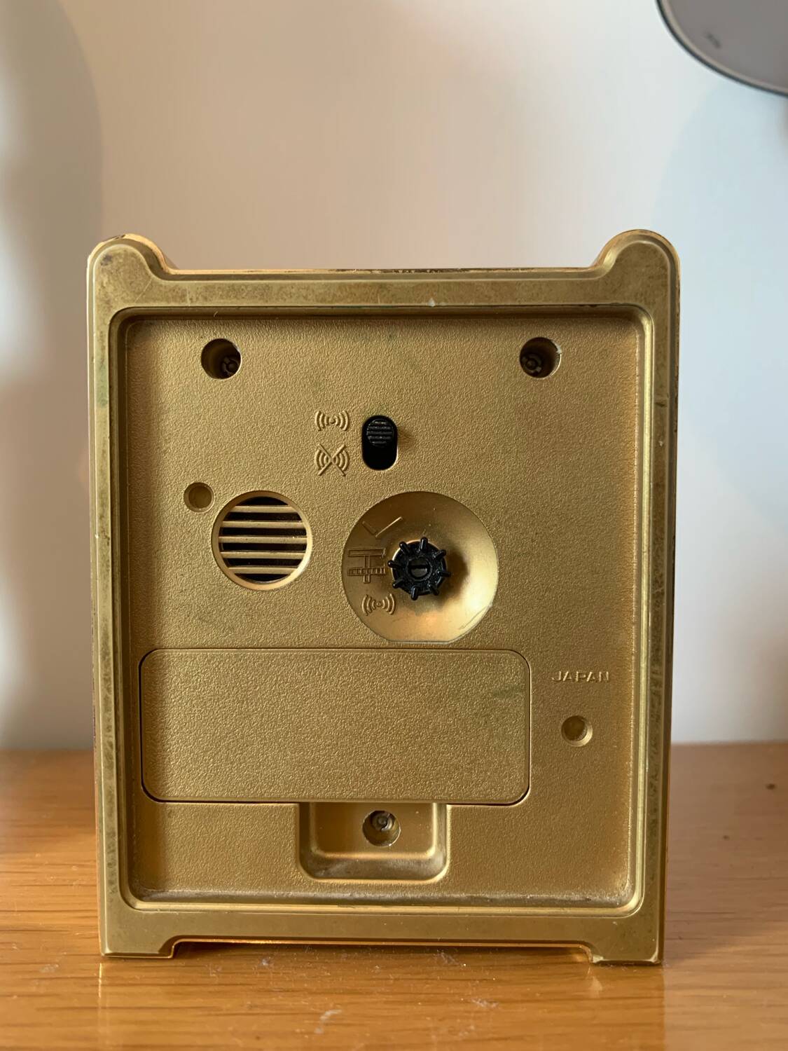 Seiko vintage gold quartz alarm clock