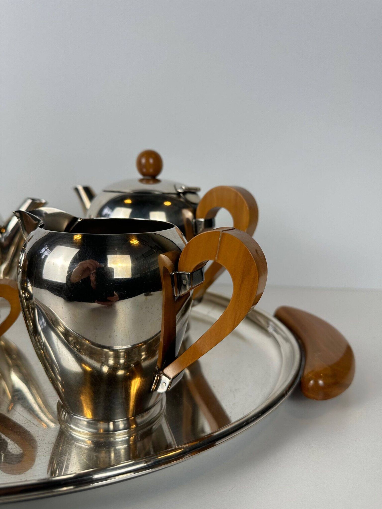 Service à café et à thé en métal argenté Alessi