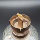 Oil lamp with mirror reflector