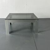 Table basse en aluminium et verre minimaliste de style moderniste du milieu du siècle, années 1970.