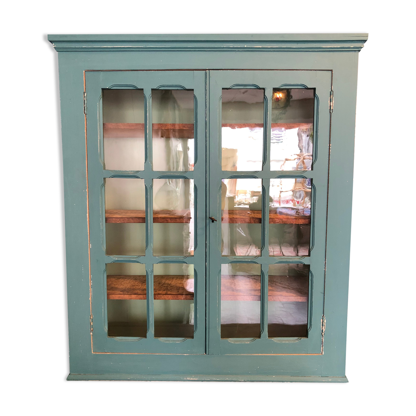 Old window to put down