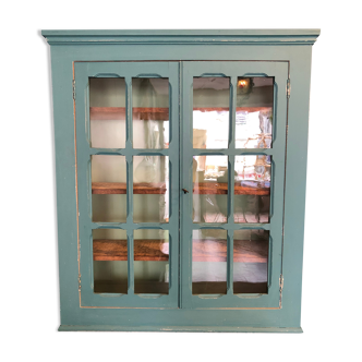 Old window to put down