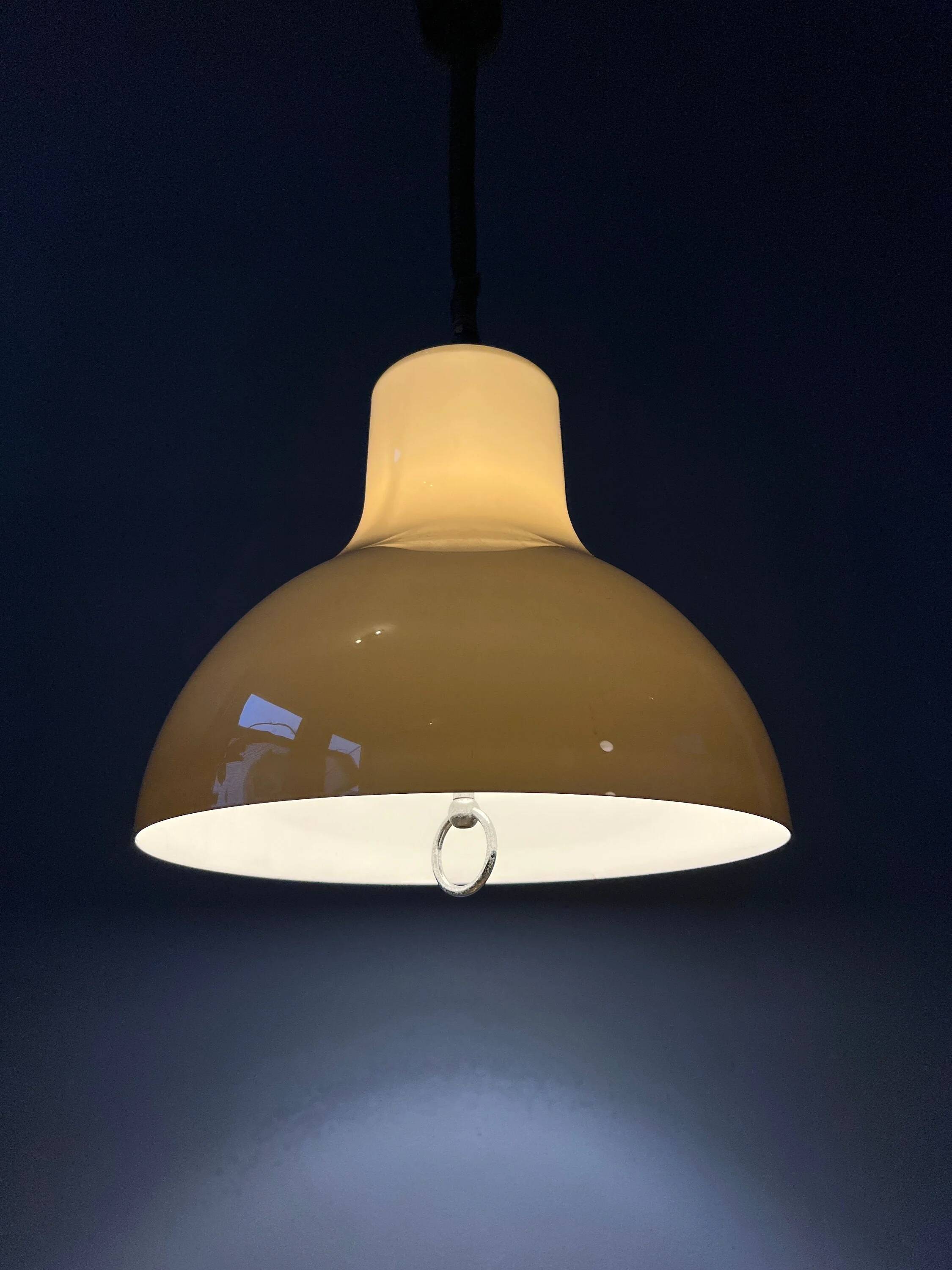 Large Space Age suspension in acrylic glass