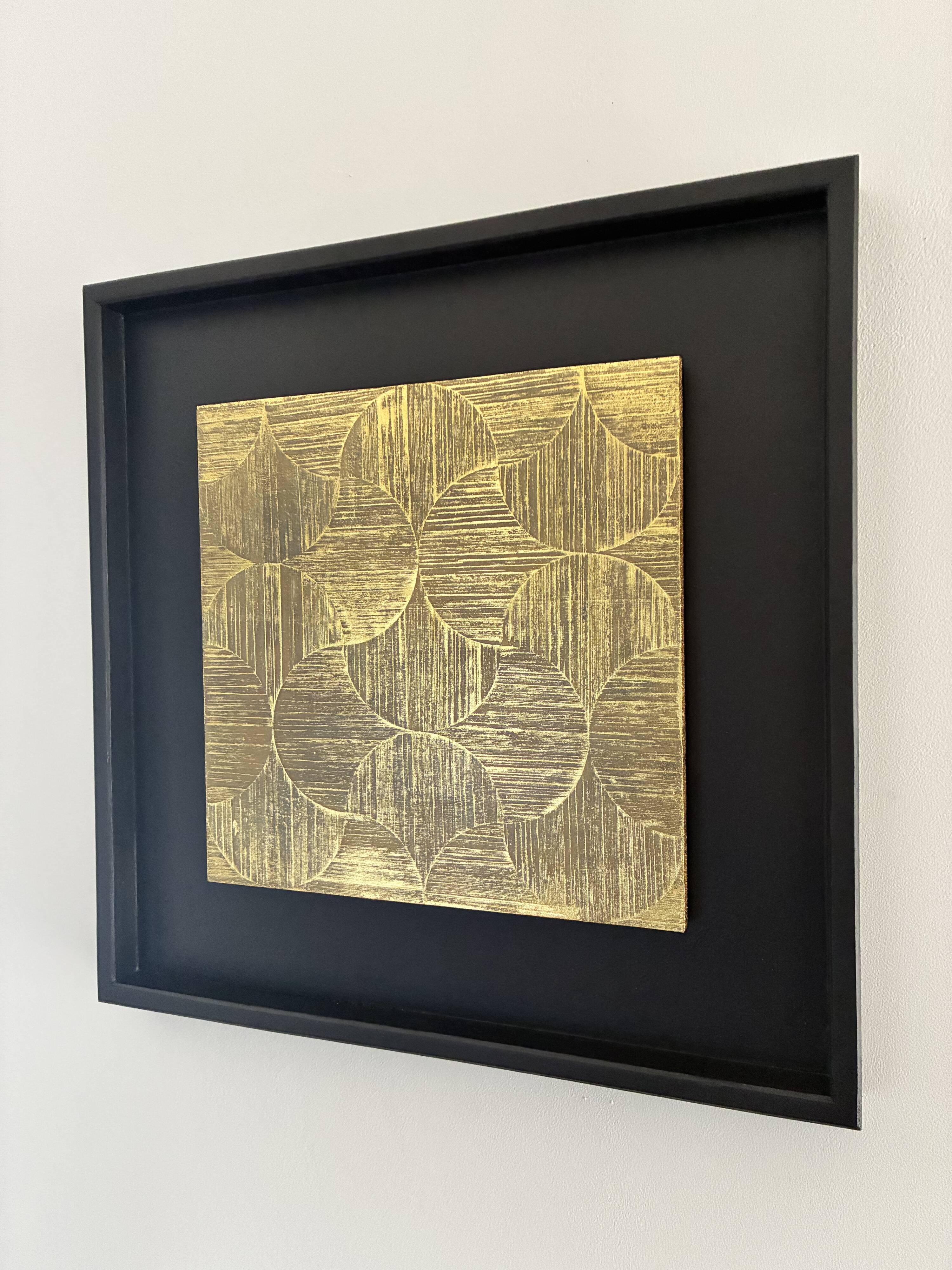 Golden Fan Tables