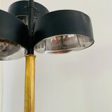 3-reflector lamp