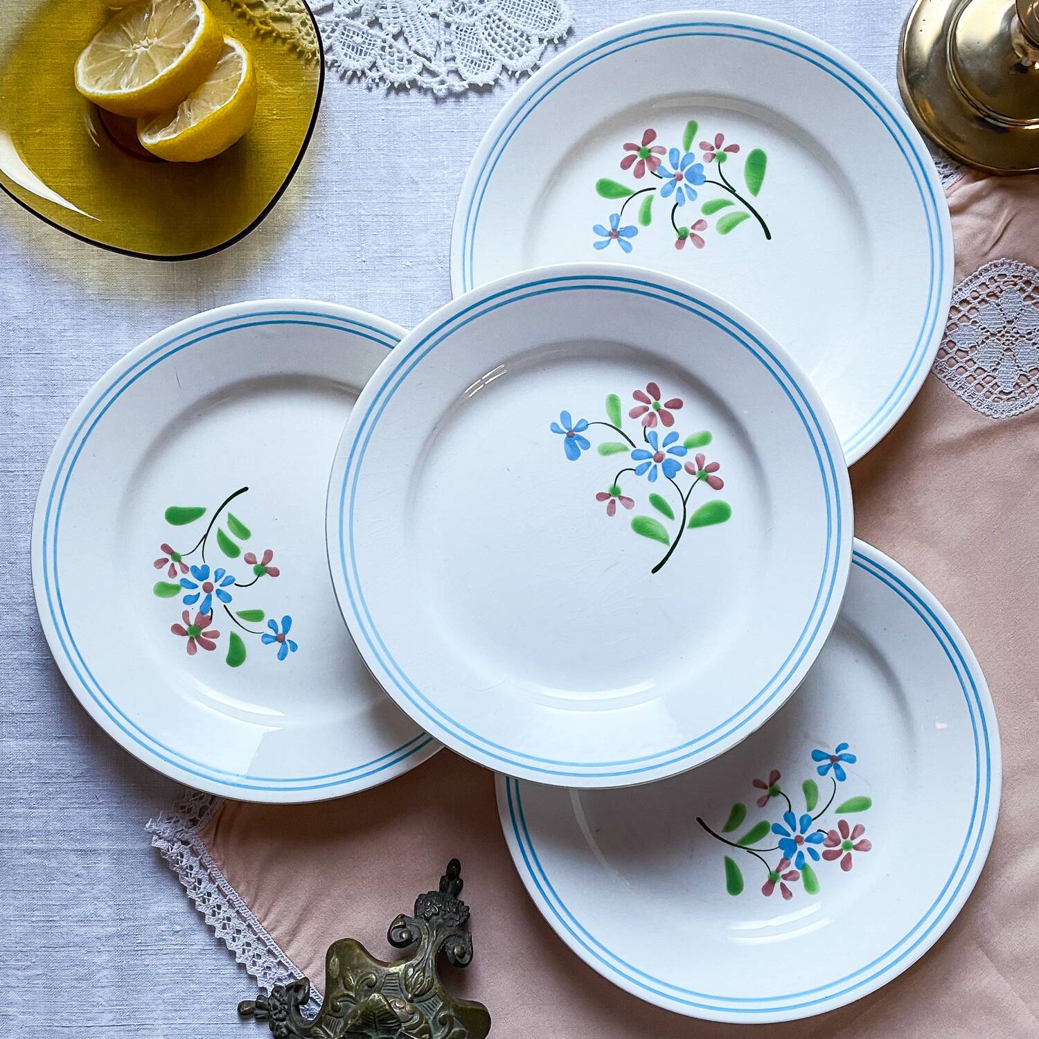 4 Salins dessert plates