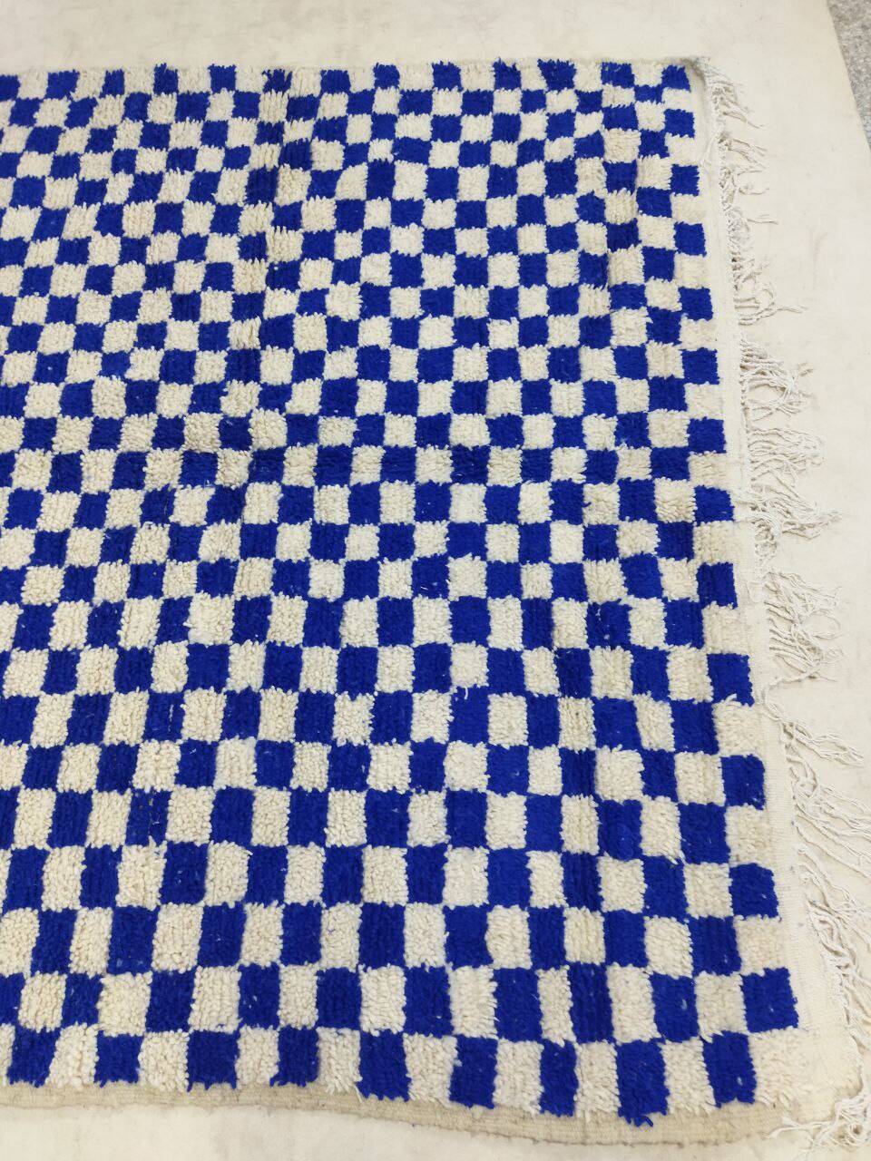 Handmade Moroccan Berber rug 300 x 170 cm