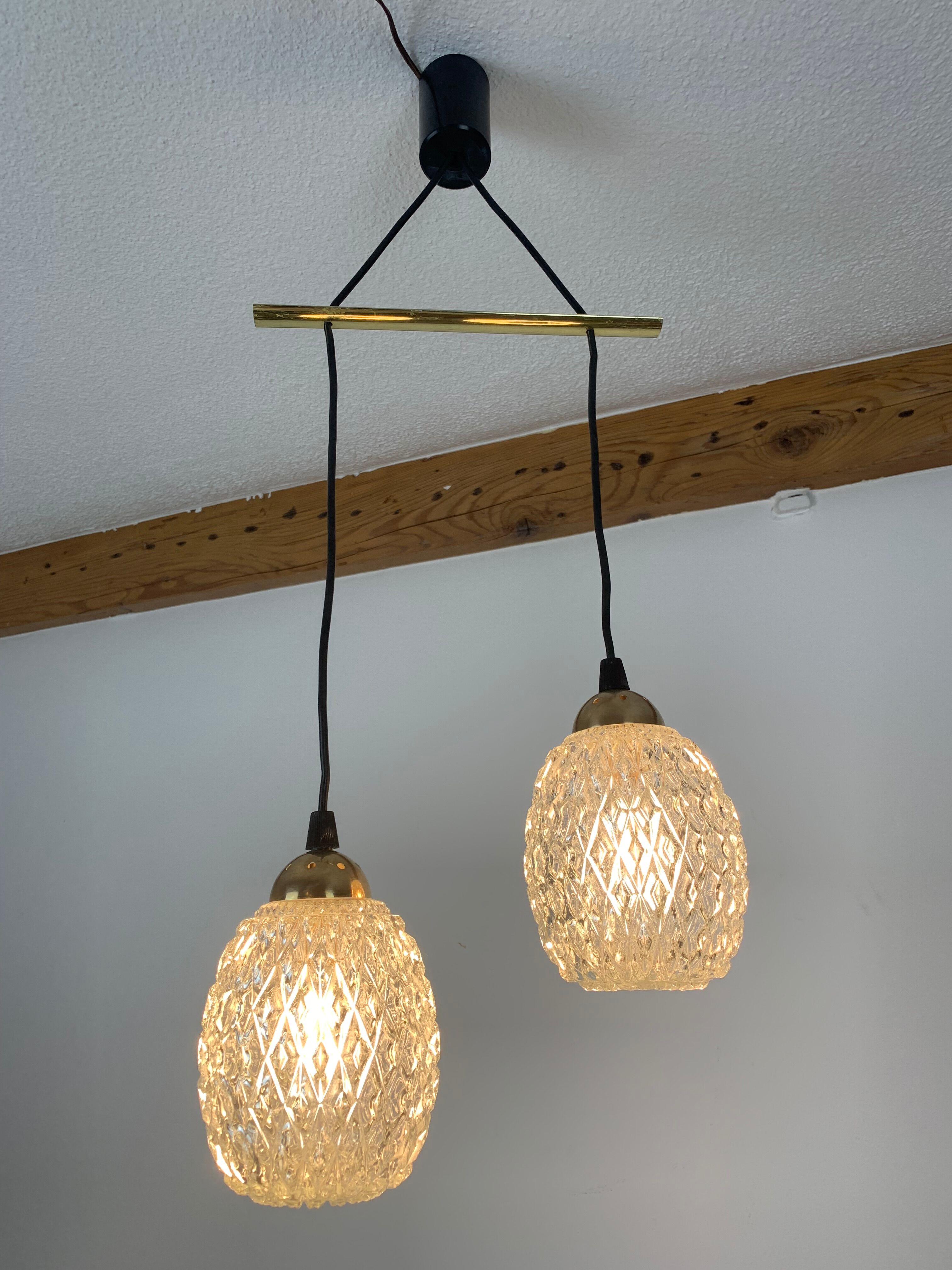 Suspension globes 2 lights, glass and brass, 50s