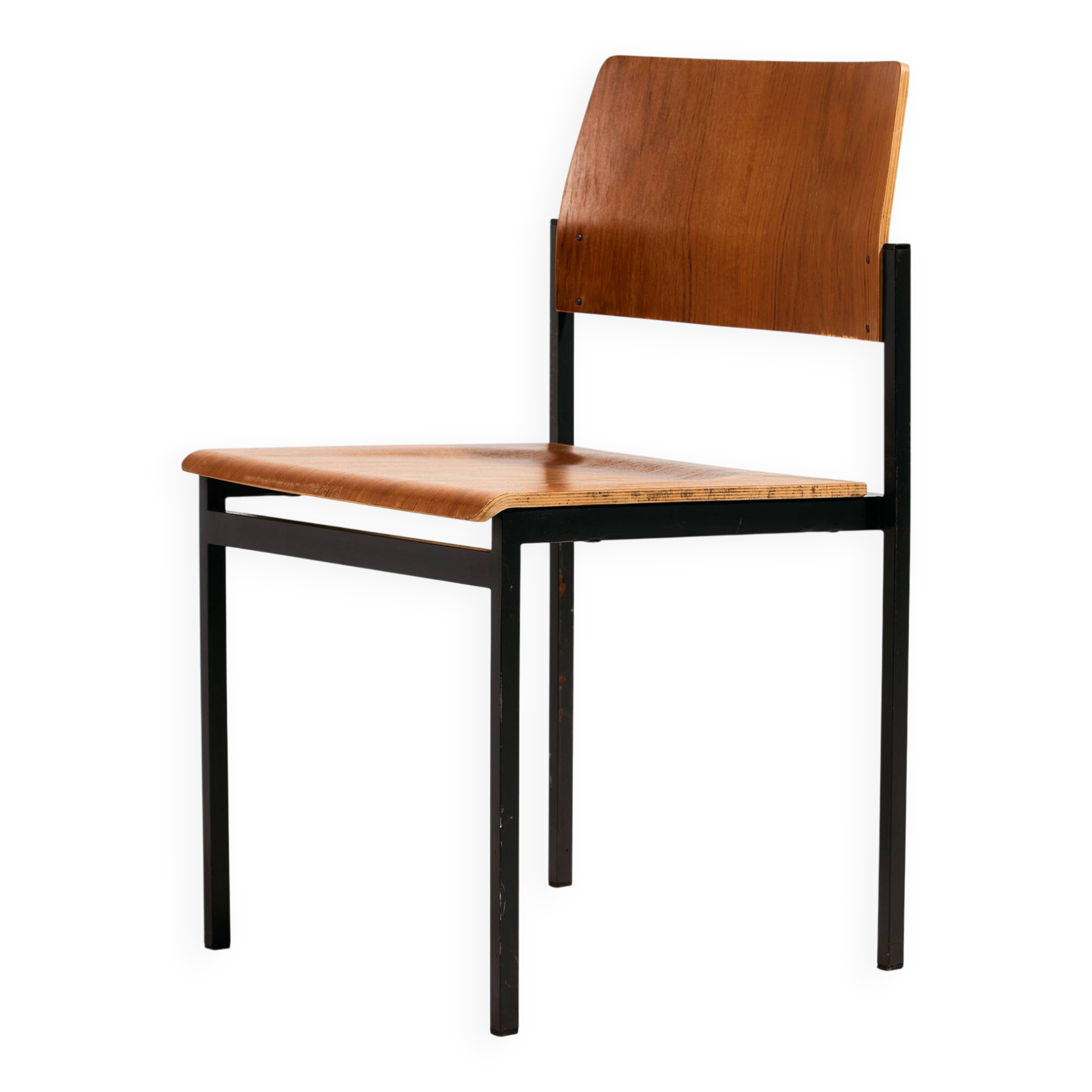 Chaise en teck sur base en métal