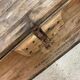 Coffre industriel vintage en bois