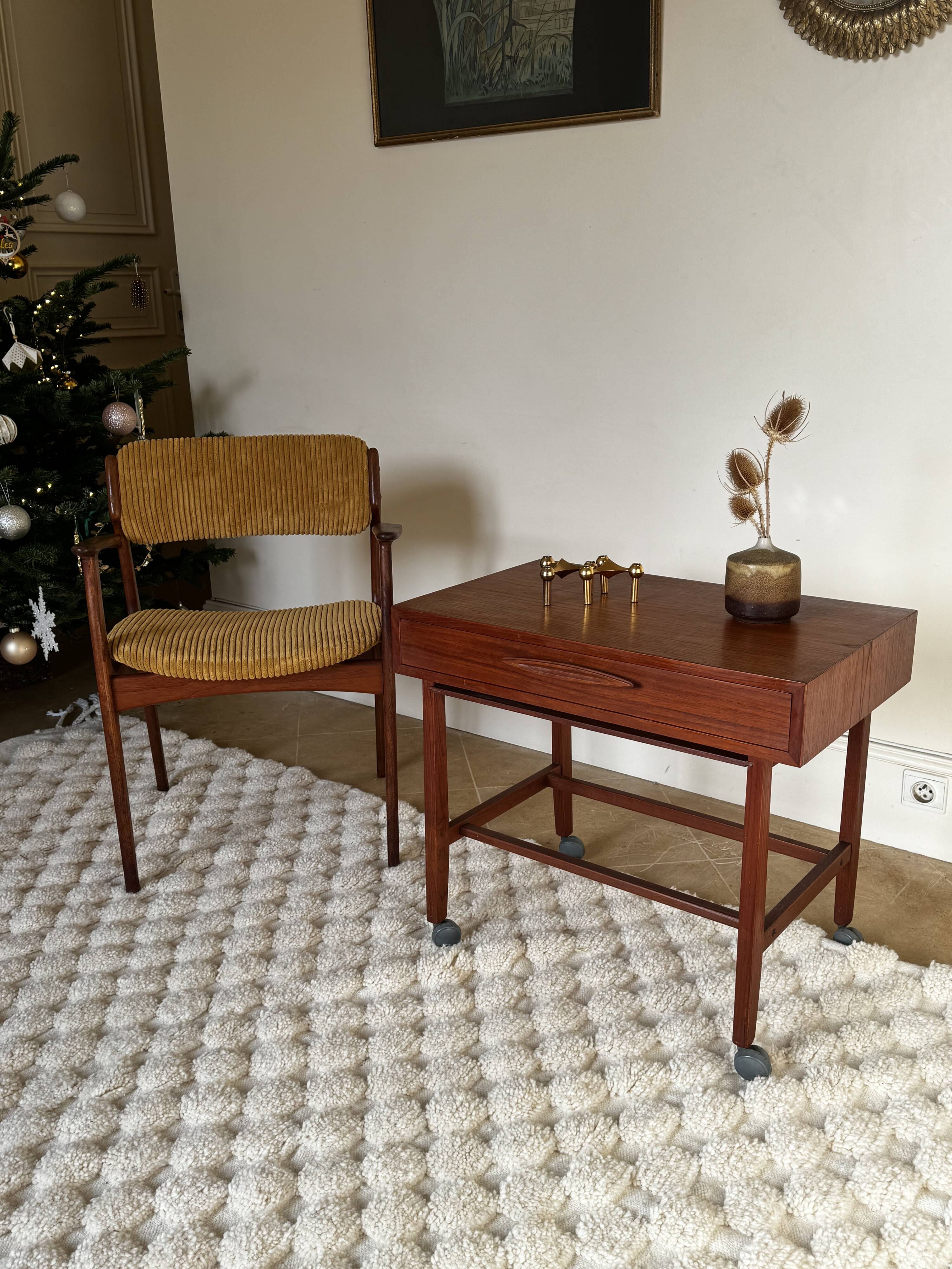 Vintage Scandinavian teak side table from the 1960s "Jytte"