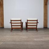 Pair Of GE290 Armchairs In Bouclé By Hans Wegner For Getama, Denmark, 1950s